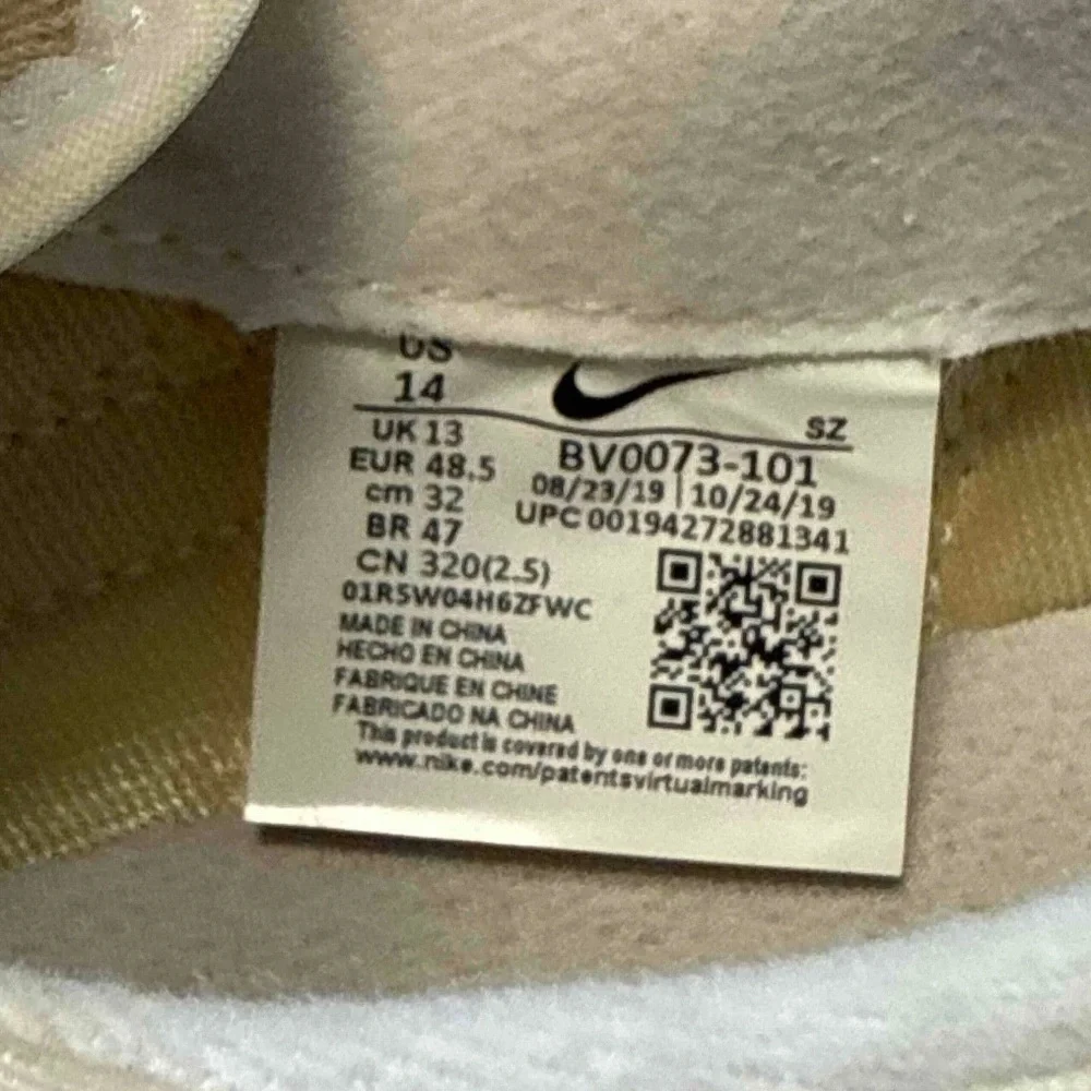 Nike LDWaffle x Sacai White Nylon - Picture 7 of 9